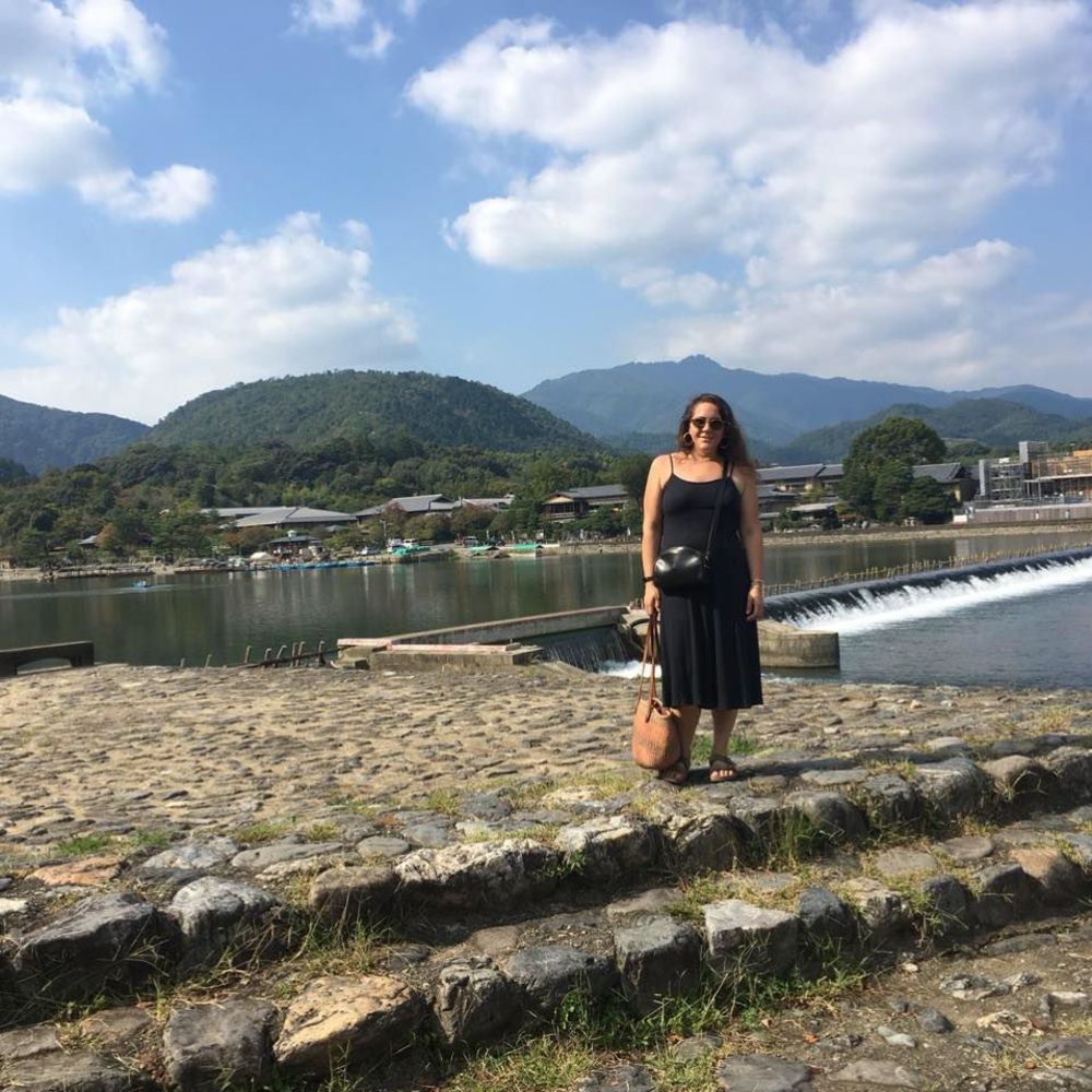 Meet your Posher, Lauren